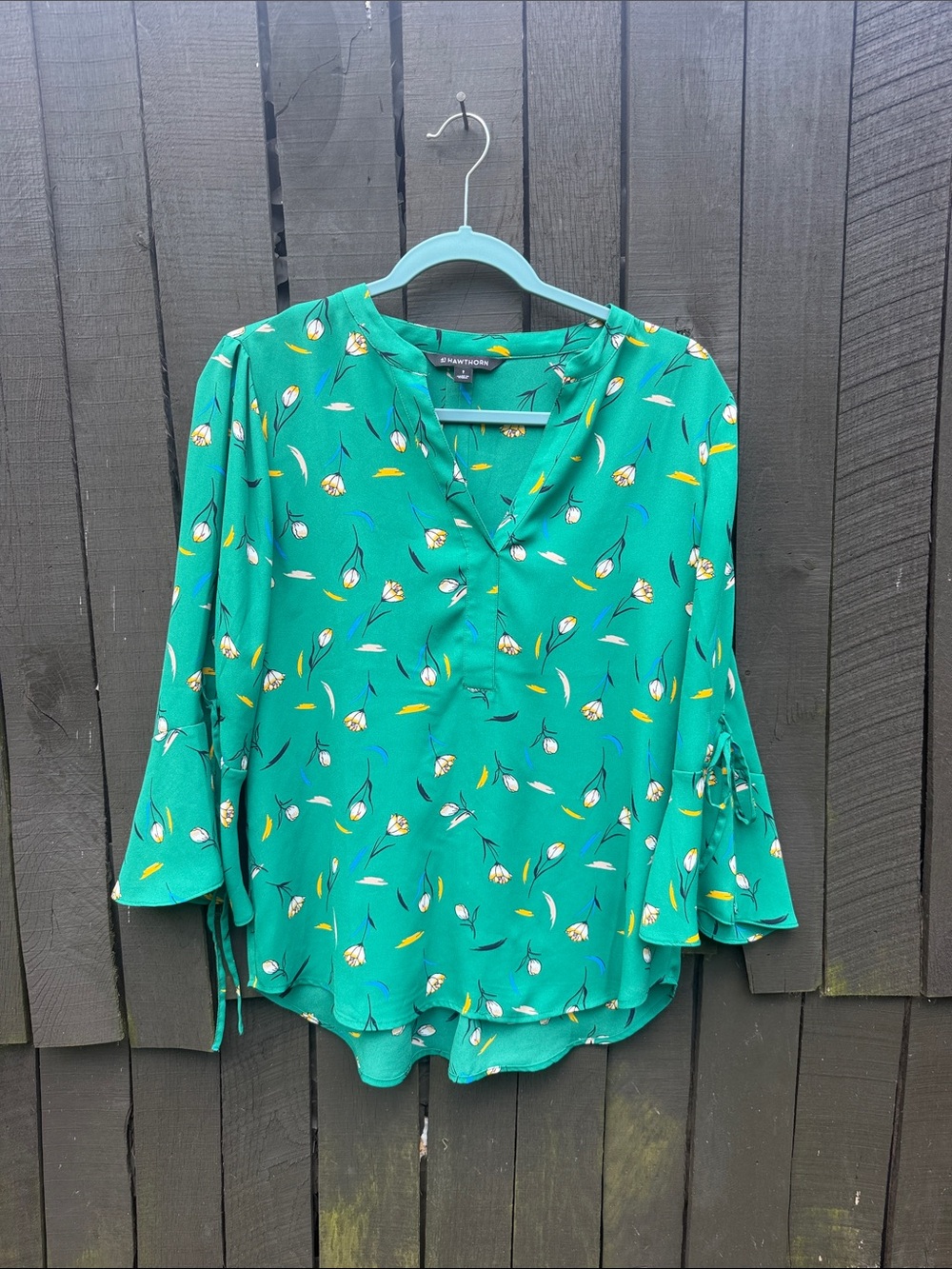 41 Hawthorn Teal Green Floral V-Neck Blouse with Tie Sleeves